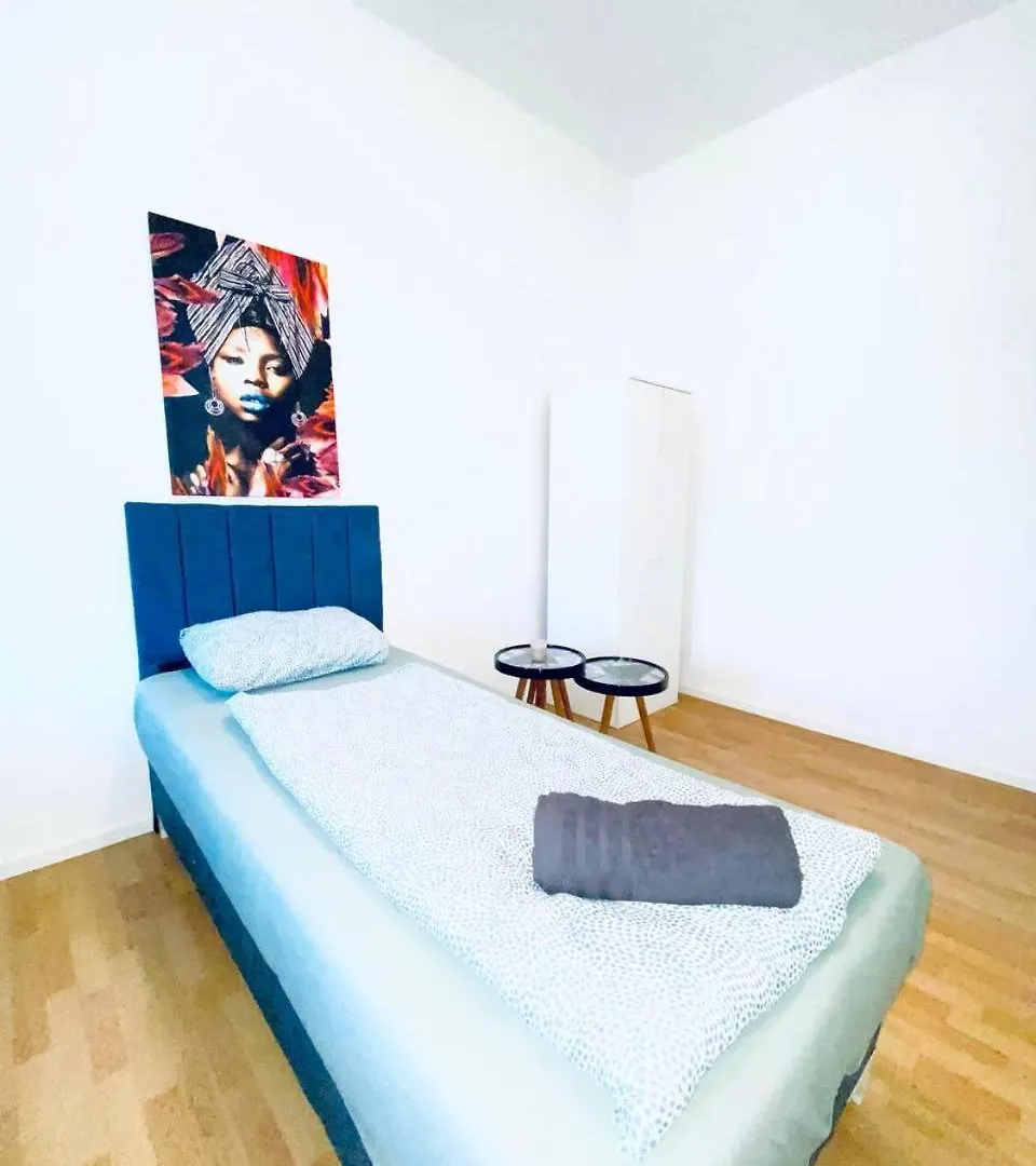 Cozy 4-Bedroom Shared Apartment ,Perfect For Groups Wien