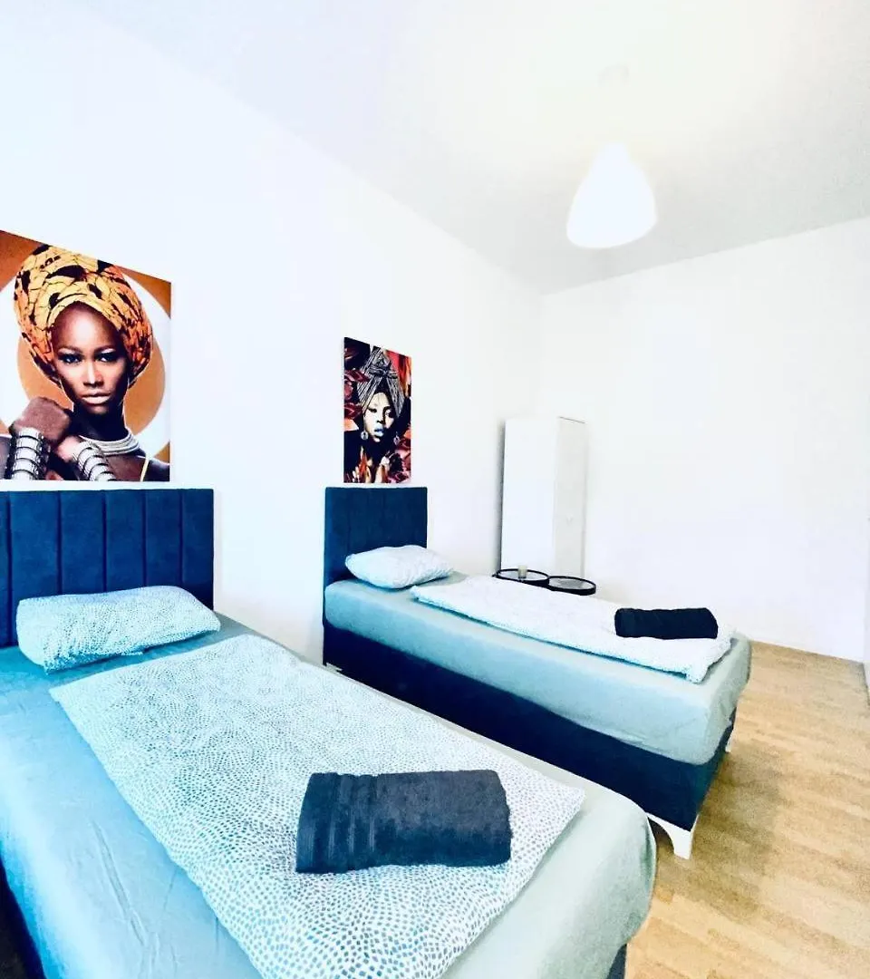 Cozy 4-Bedroom Shared Apartment ,Perfect For Groups Wien Østrig