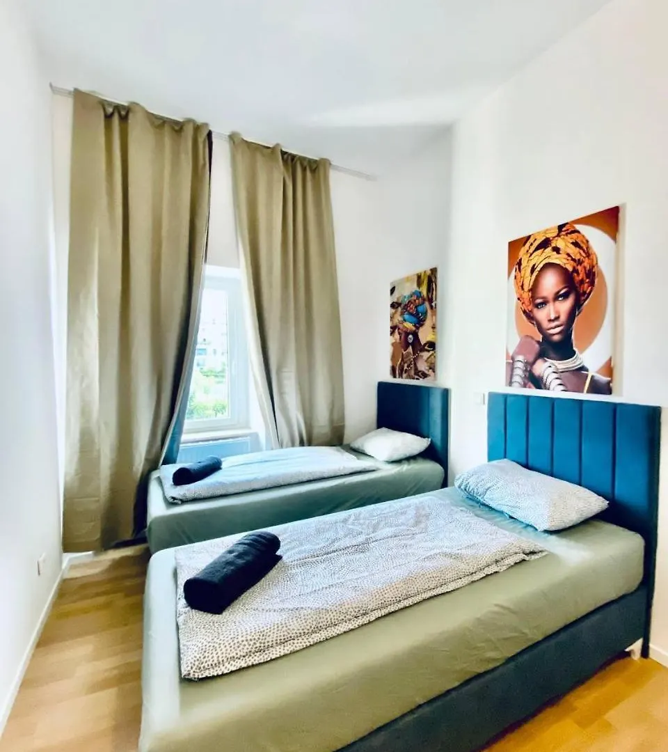 Cozy 4-Bedroom Shared Apartment ,Perfect For Groups Wien