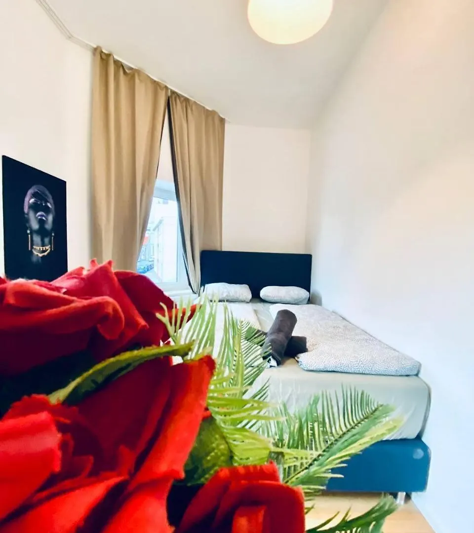 Cozy 4-Bedroom Shared Apartment ,Perfect For Groups Wien